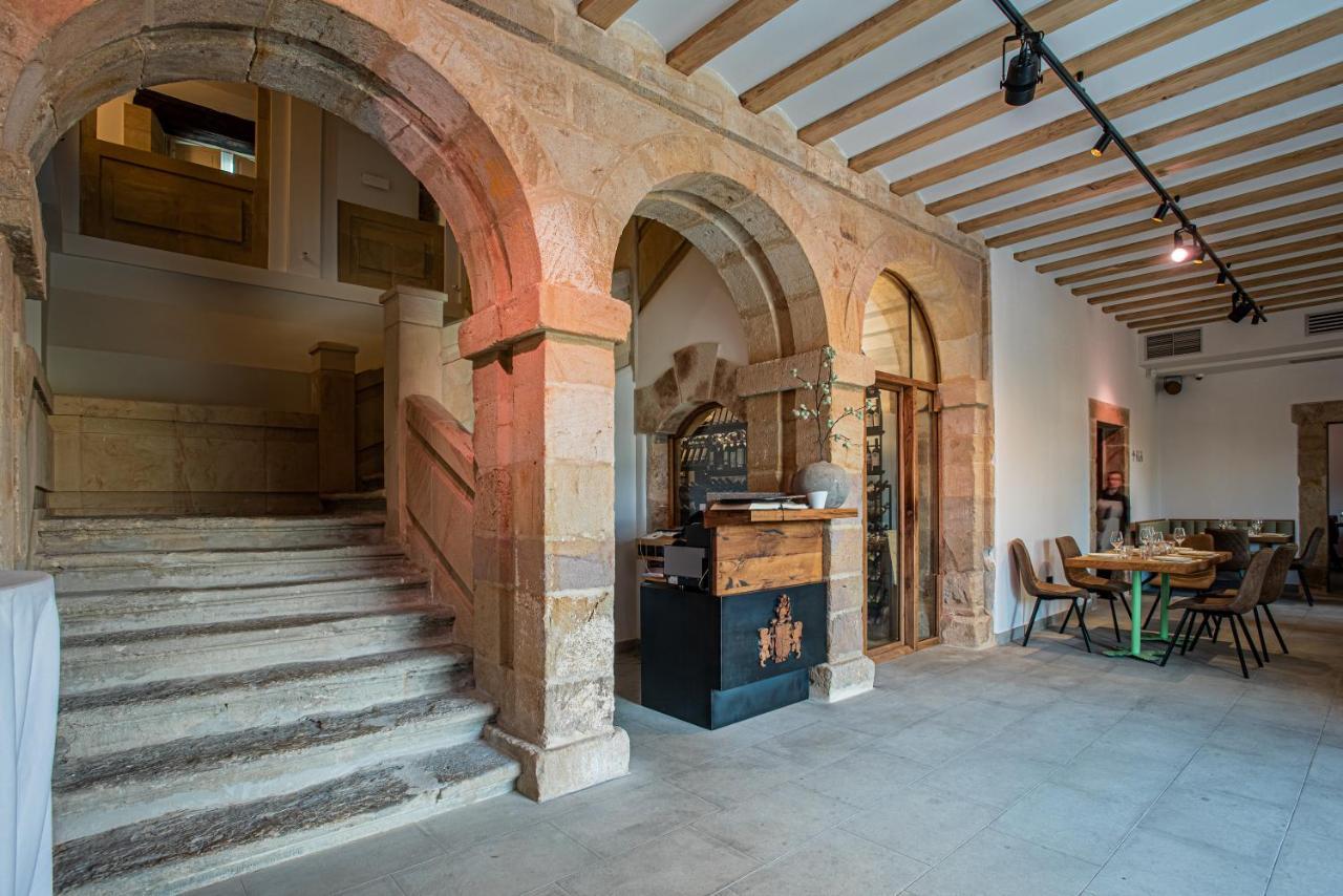 Palacio De Los Acevedo Hoznayo Bagian luar foto